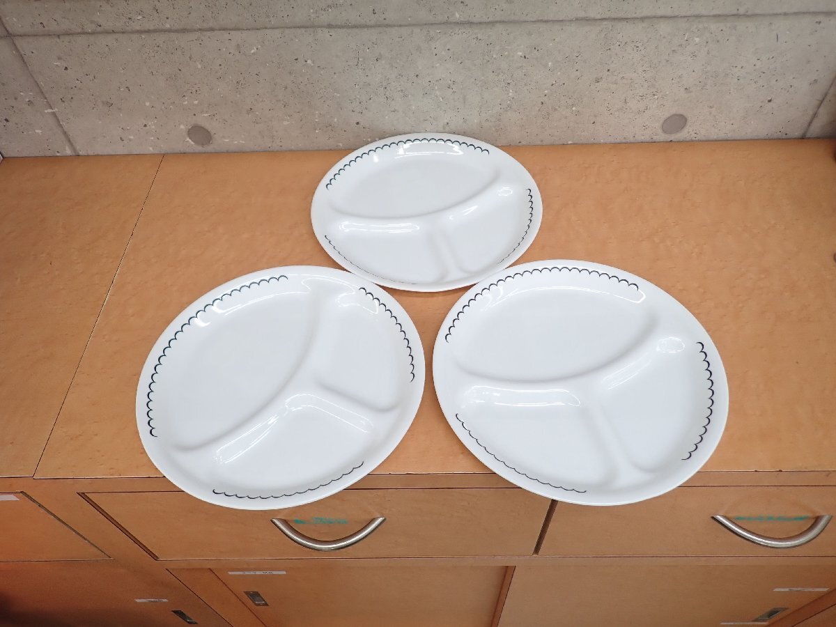 4308R 未使用品 CORELLE コレール Caspian Lace カスピアンレース ランチ皿(大) 3枚セット CP-8880 強化ガラス 電子レンジ 食洗器OK