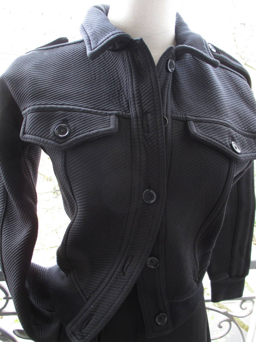 ルイヴィトンLouis Vuitton黒色ブルソン　ジャンバー 制服ユニフォーム 2024年未使用フランス本店のスタッフの制服　イタリア製　激レア　