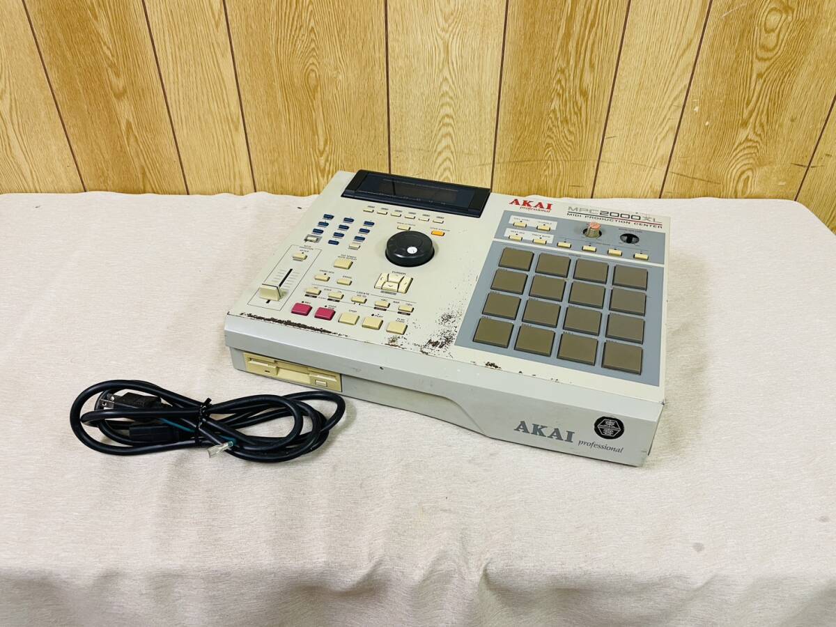 AKAI MPC 2000XL アカイ サンプラー