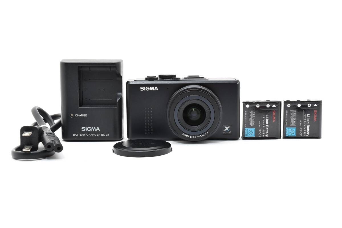 SIGMA シグマ DP1 コンパクトデジタルカメラ 純正バッテリー２つ 充電器付属