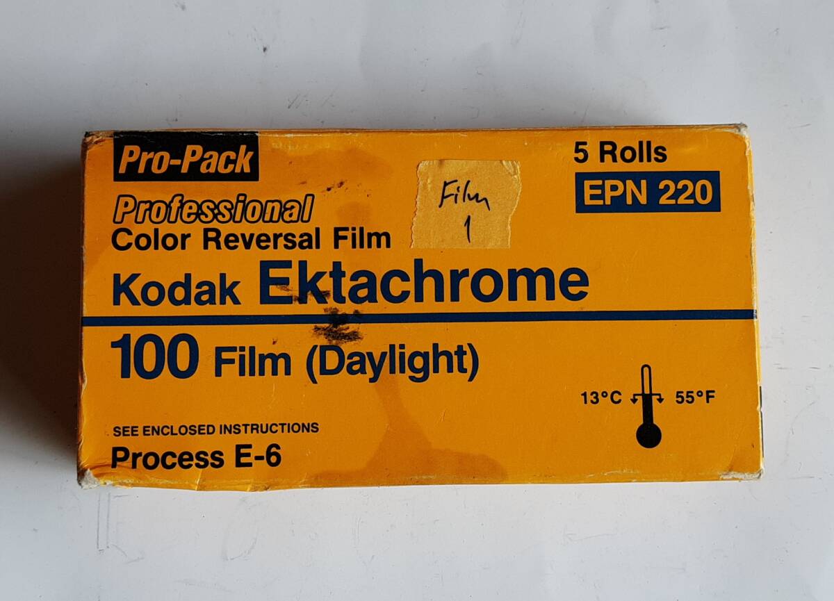 S9 コダック　Kodak 220 Kodak Ektachrome 100 EPN 220 (5ロールセット) 期限切れ