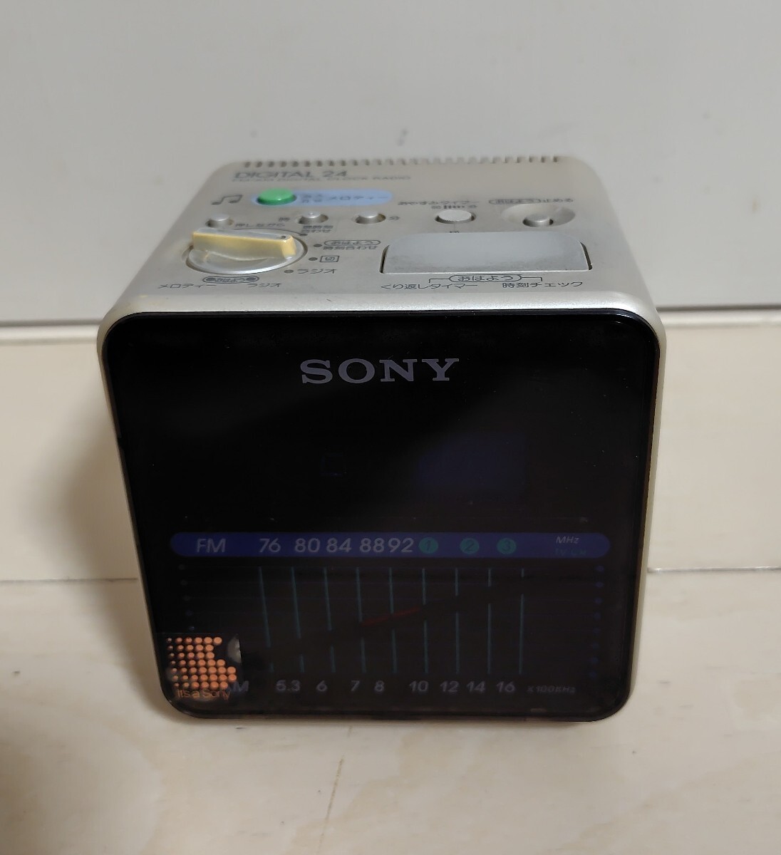 SONY ソニー デジタルクロックラジオ DIGITAL 24 ICF-C9 ラジオ聞けたのみ確認 ジャンク 現状品