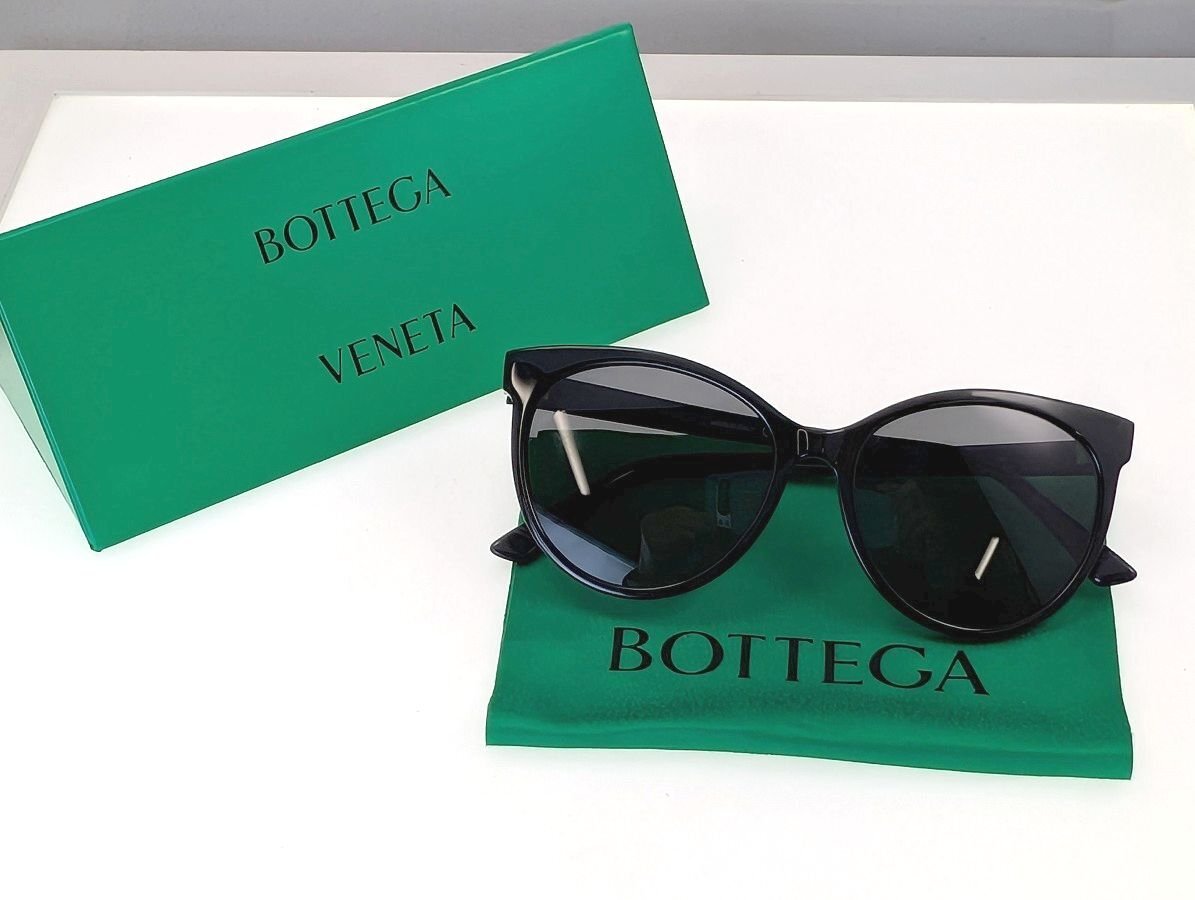 BOTTEGA VENETA ボッテガヴェネタ サングラス BV1022SK ケース付き[329551