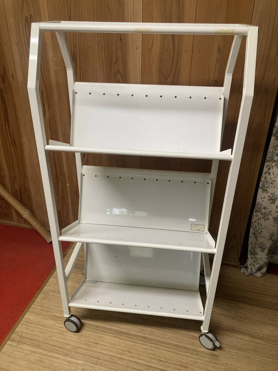 本棚　スチールラック　ファイルラック
