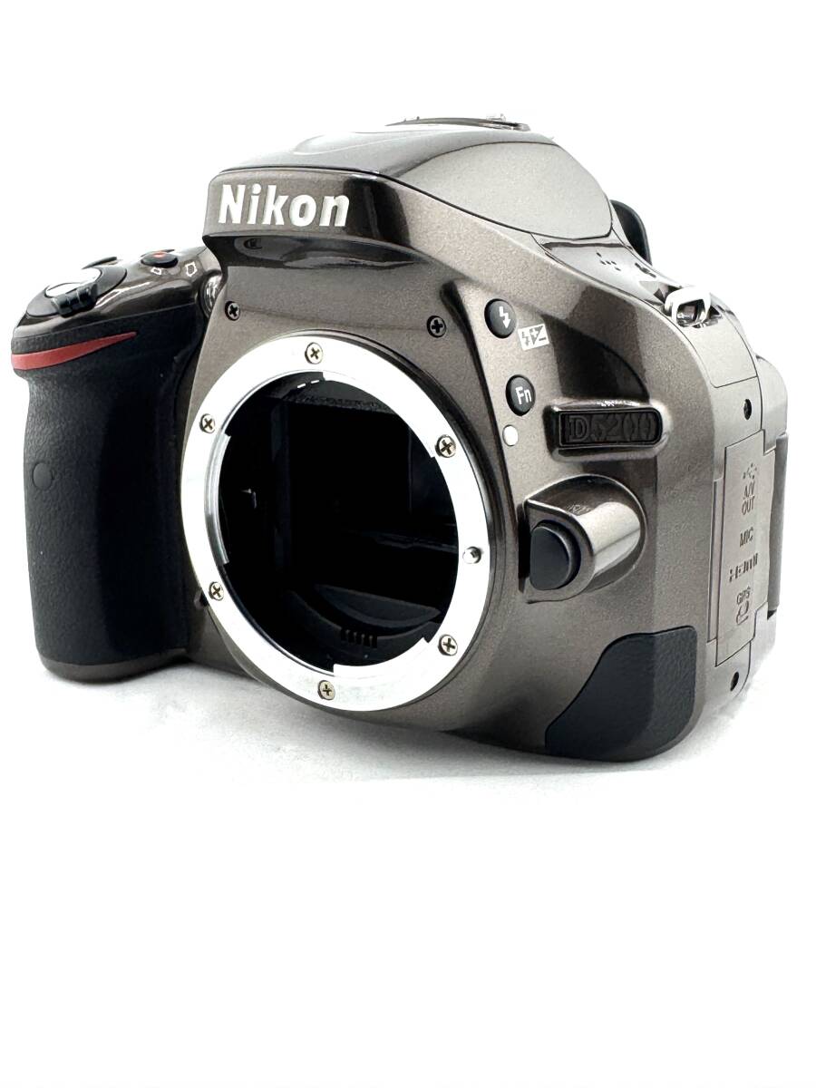 ★ジャンク品★Nikon ニコン D5200 ボディ ブロンズ★　#591