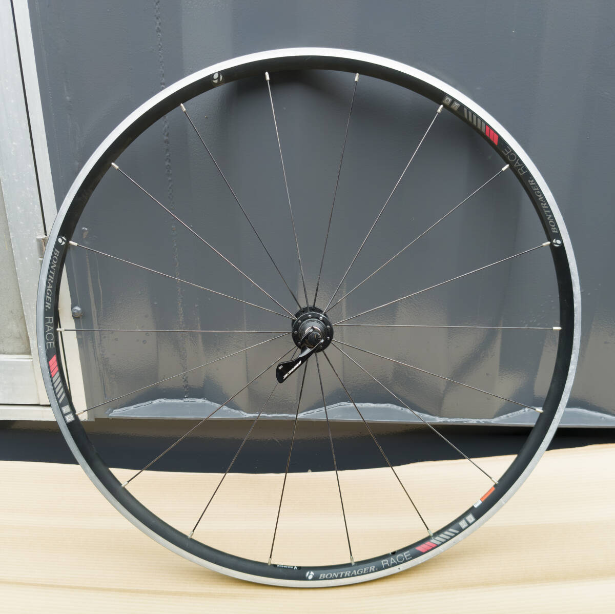 BONTRAGER RACE シマノ 11速対応 リアホイール フリー クリンチャー リムブレーキ TREK ボントレガー ロードバイク 自転車 #ST-05276