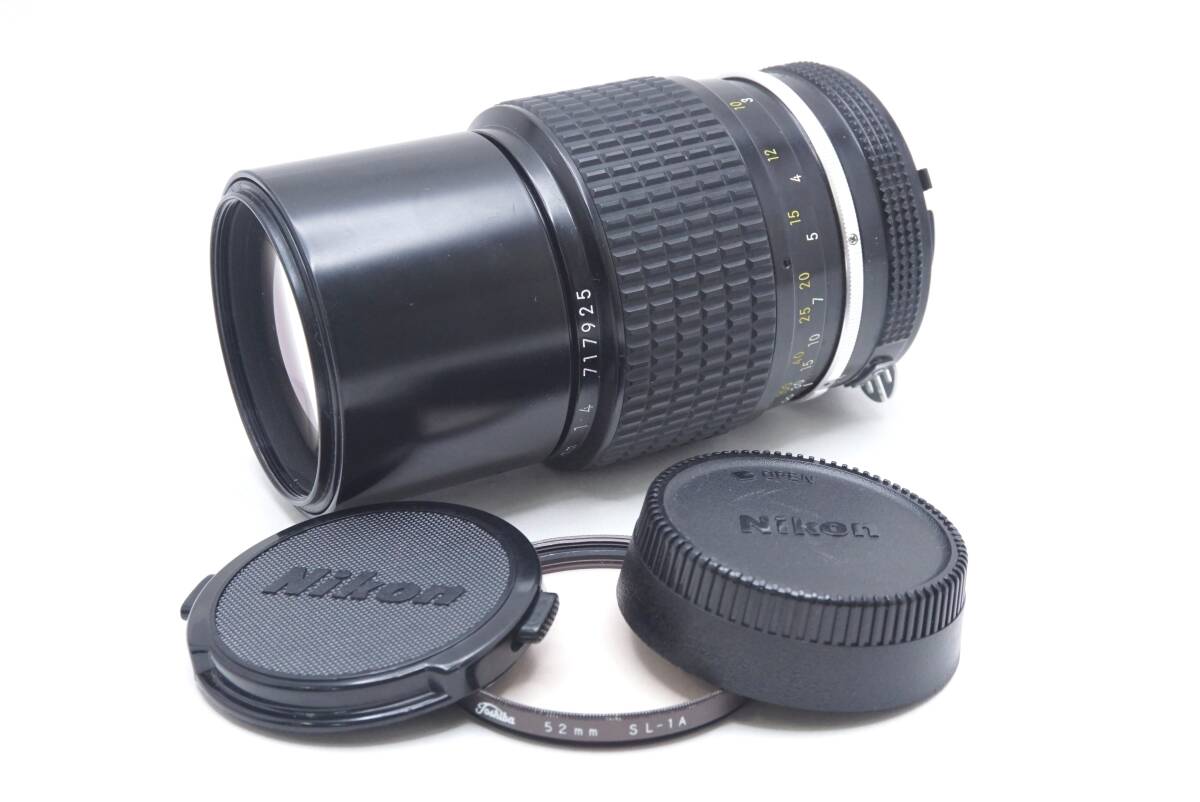 ▽Nikon ニコン NIKKOR 200mm F4 (前後キャップ・フィルター付) 訳あり