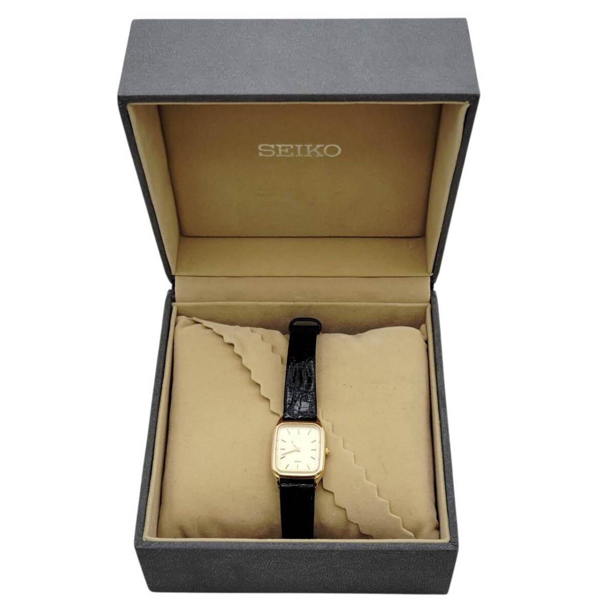 S-05591 SEIKO セイコー SPIRIT スピリット 1F21-5B20 スクエア ゴールド文字盤 クォーツ 腕時計 純正箱 訳あり 動作未確認 現状品 03