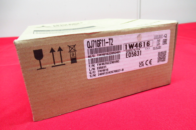 未使用 MITSUBISHI 三菱電機 QJ71GF11-T2 シーケンサ 2022年製 管理8S0401K-B3