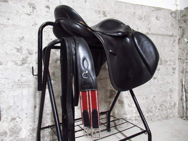 HARRISON BROWN ハリソンブラウン Windsor ウィンザー 16.5インチ Mサイズ 鞍 ブラック 腹帯 乗馬 馬術 馬具 管理8k0406D-I2