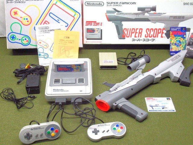 Nintendo 任天堂 スーパーファミコン 本体 箱付き / SUPER SCOPE スーパースコープ 箱説明書カセット付き 管理8H0407H-G4