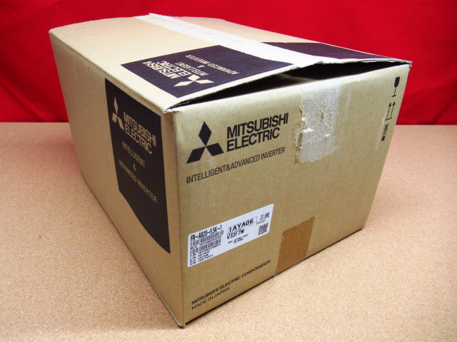 新品未使用 MITSUBISHI 三菱電機 FR-A820-5.5K-1 2023年製 管理8k0409Z-H5