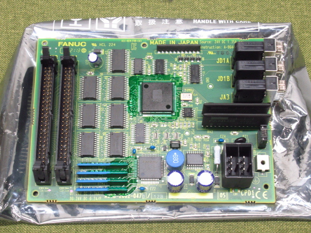 未使用品 FANUC ファナック IOボード A20B-2002-0470/13B 管理8H0410D-A6