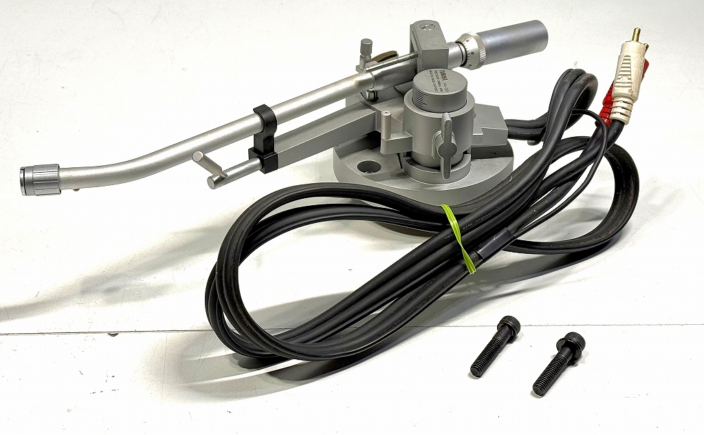 ヤマハ 中古オーディオ部品 YAMAHA トーンアーム YA-39(GT-2000から取り外し)・動作未確認、修理・整備前提、ジャンク扱い
