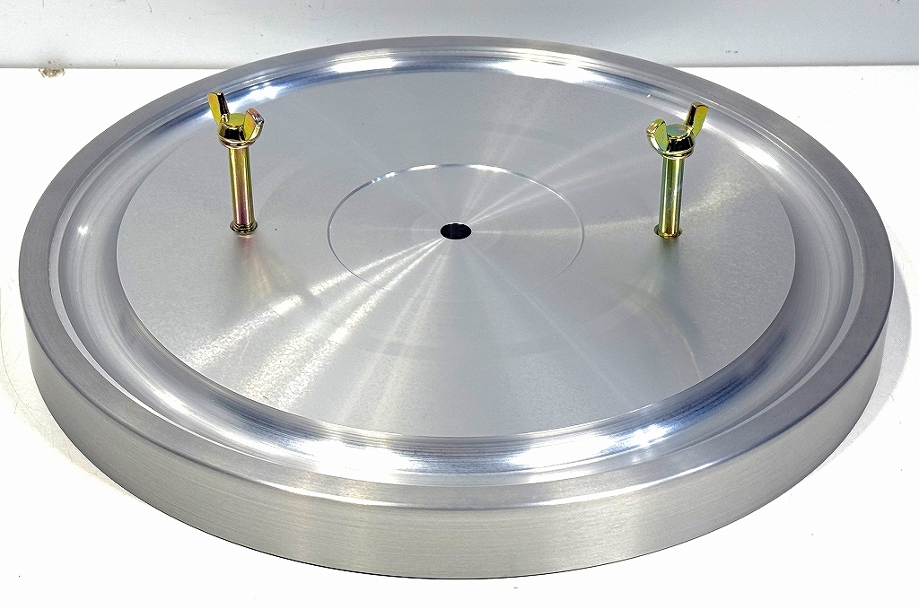  ヤマハ 中古オーディオ部品 YAMAHA GT-2000用ターンテーブル(プラッター) 品番不明、脱着ボルト付属・動作未確認、ジャンク扱い