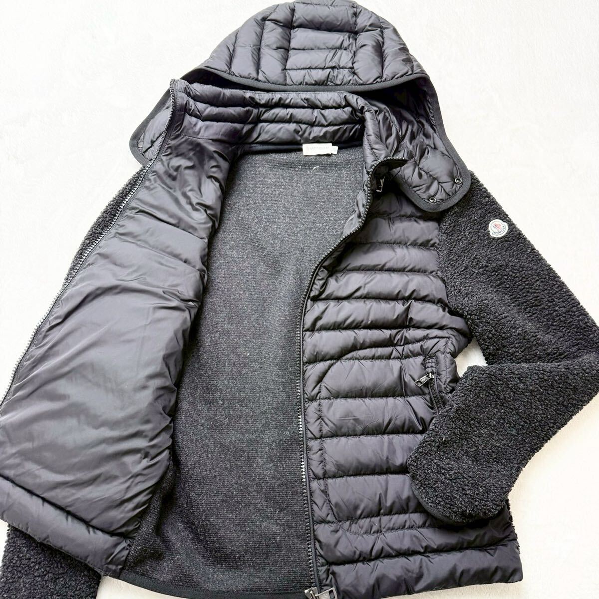 2814 未使用級◎MONCLER MAGLIA CARDIGAN モンクレール カーディガン ボア 切替 ダウンジャケット パーカー 着脱フード 2way ブルゾン 黒 M