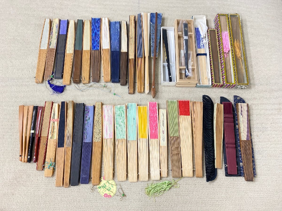 現状品 せんす まとめて44本 扇子 扇 舞扇 和装小物 着物 茶道 日本舞踊 浴衣