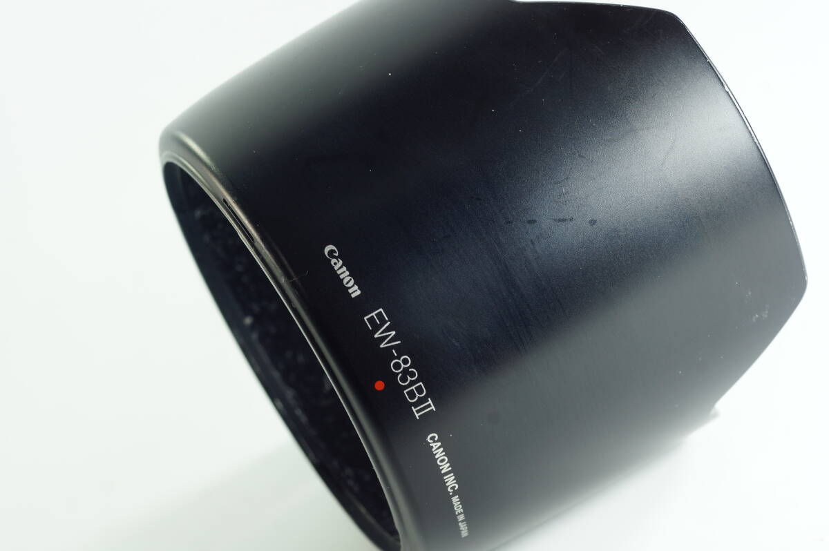 PH1040『おおむねキレイ』CANON EW-83BⅡ EF28-70mm F2.8L USM 用フード キャノン キヤノン レンズフード EW-83BⅡ