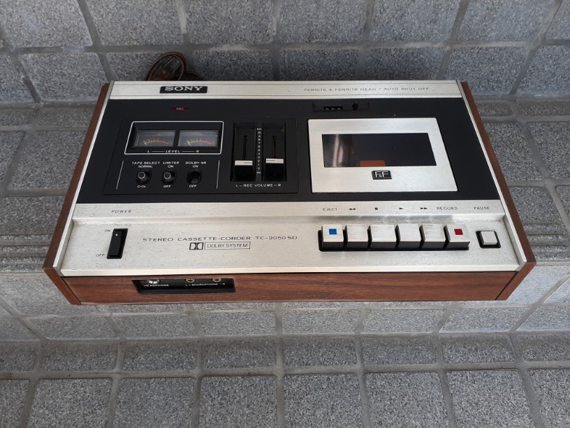 昭和SONYソニーカセットテーププレイヤー