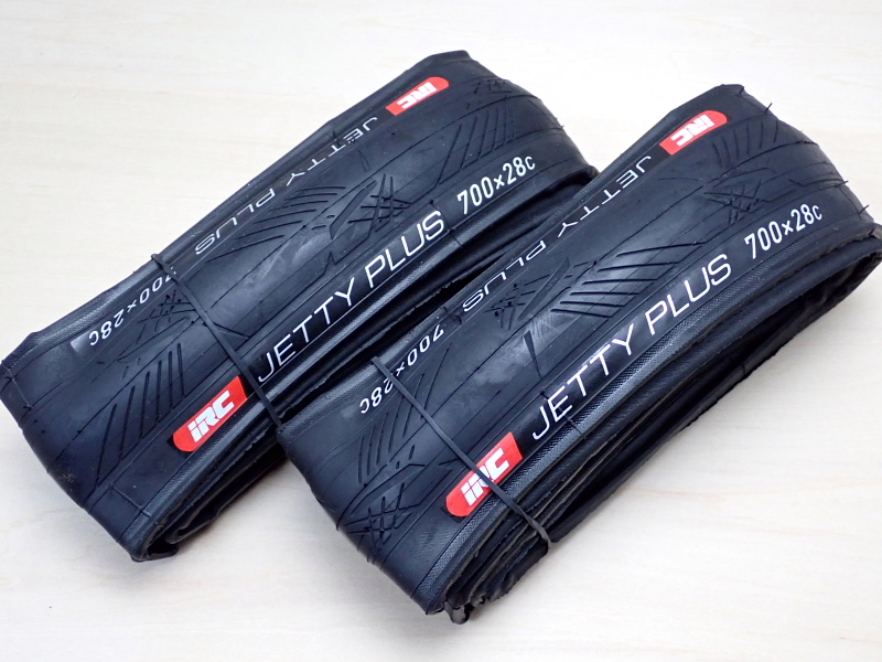 IRC　JETTY PLUS　700x28C　シャドウブラック　2本セット