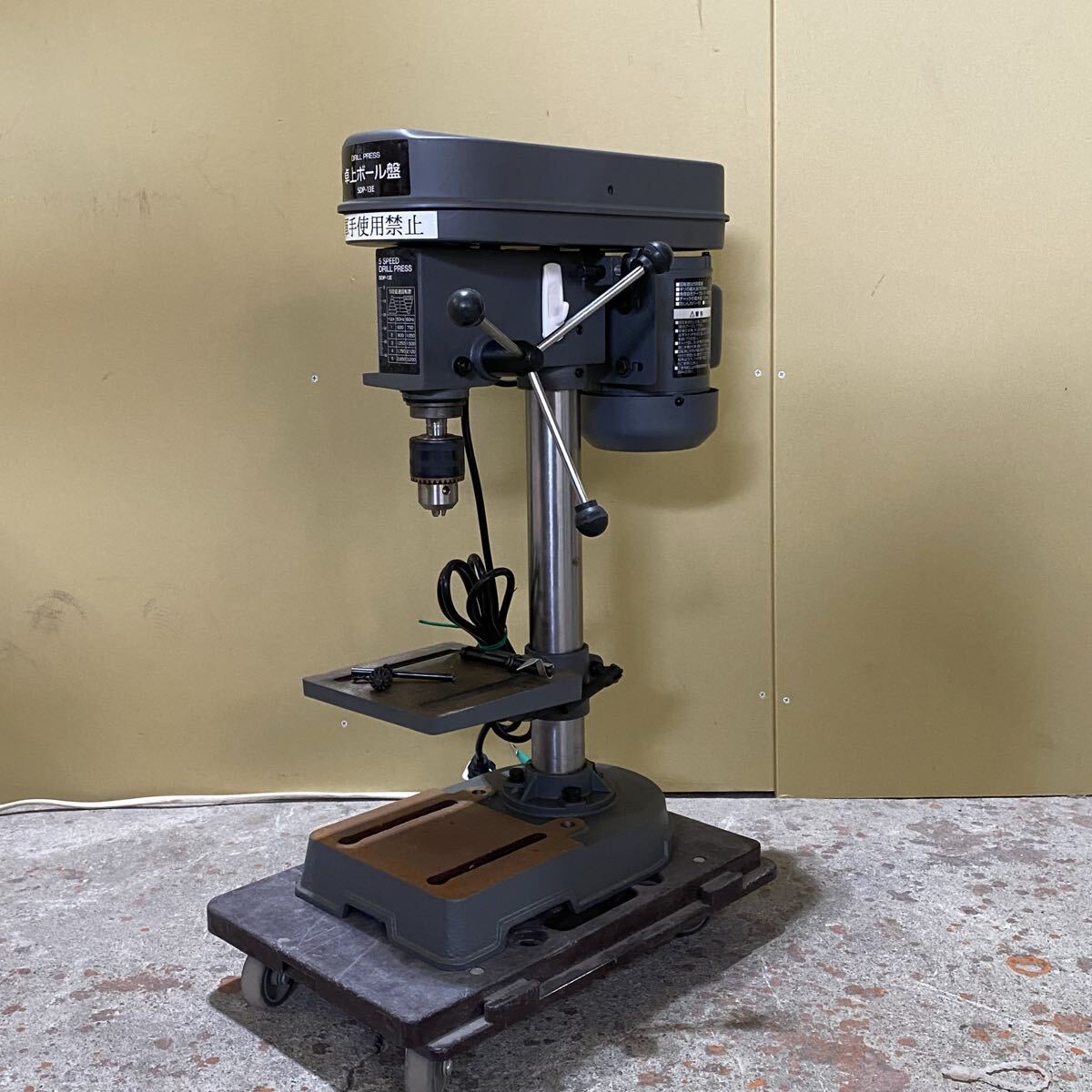 ◇【売り切り】新興製作所/SHINKO 電動工具 卓上ボール盤 SDP-13E 家財便Aランク《直接引取歓迎》