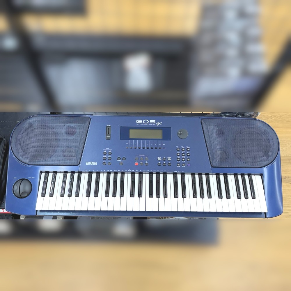 鍵盤楽器 YAMAHA シンセサイザー バックアップバッテリー用電池切れ EOS B900EX 中古 ジャンク　全鍵盤音出ました。