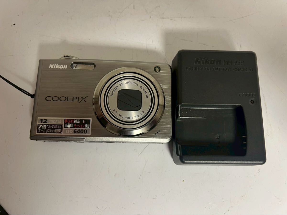 6595 Nikon ニコン COOLPIX クールピクス デジカメ デジタルカメラ シルバー S630 コンパクトデジタルカメラ 動作未確認