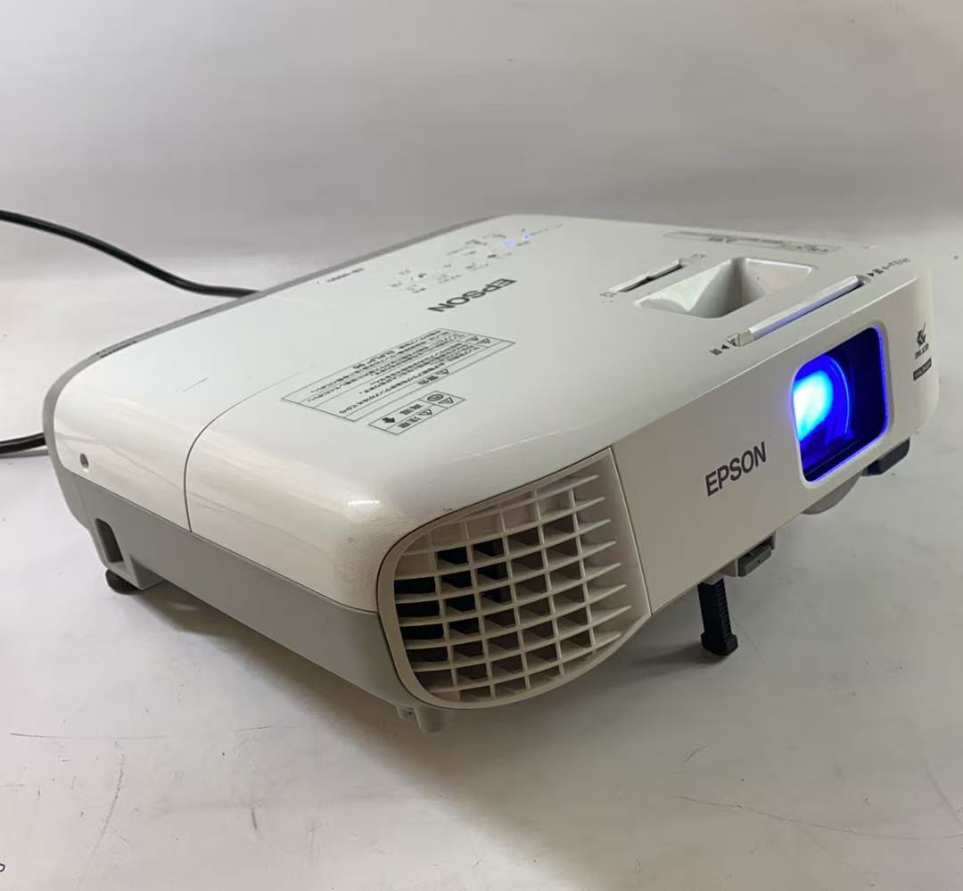 EPSON エプソン EB-990U ビジネスプロジェクター 3800lm リモコン付き ♪▲簡易チェック