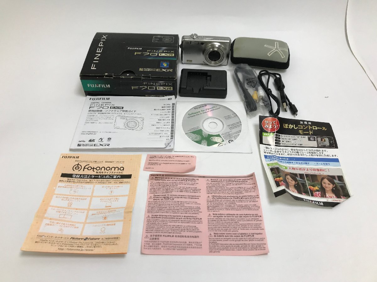【3-2-0242】FUJIFILM FINEPIX ファインピックス F FX-F70EXR S デジタルカメラ シルバー 1000万画素 ぼかしコントロール
