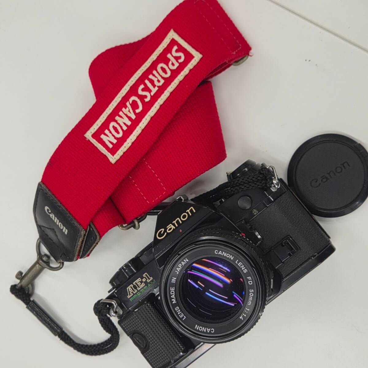 キヤノン Canon AE-1 PROGRAM カメラレンズ FD50mm 1:1.4 付き ジャンク 動作未確認 レトロ フィルムカメラ プログラム #27295