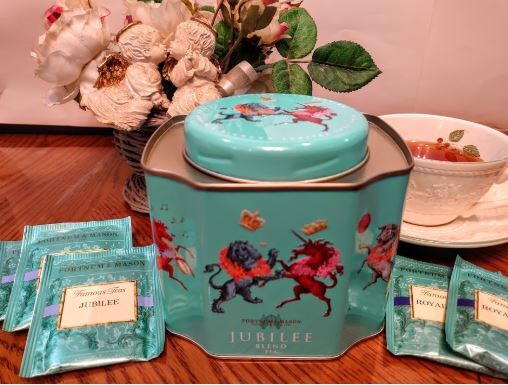 エリザベス女王 ジュビリー記念 紅茶缶 FORTNUM&MASON ダイヤモンドジュビリー限定紅茶 ヴィンテージ缶