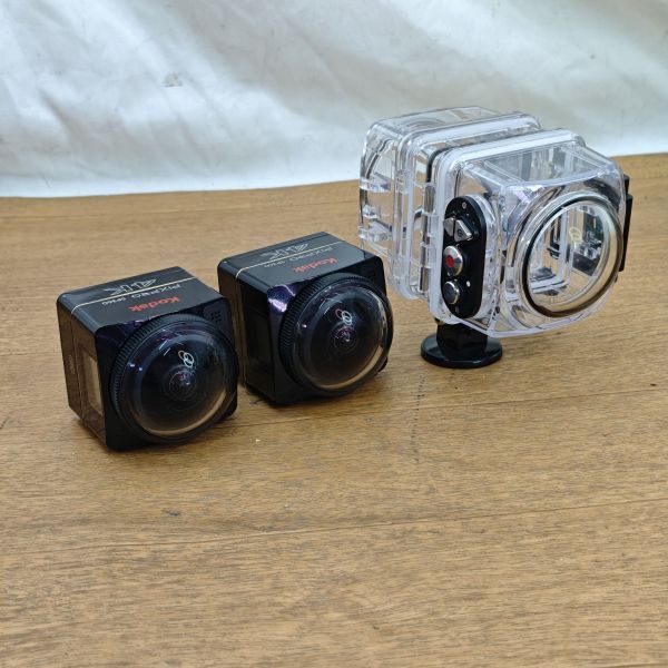 360°カメラ　アクションカメラ　Kodak PIXPRO SP360 4K　２台セット　　
