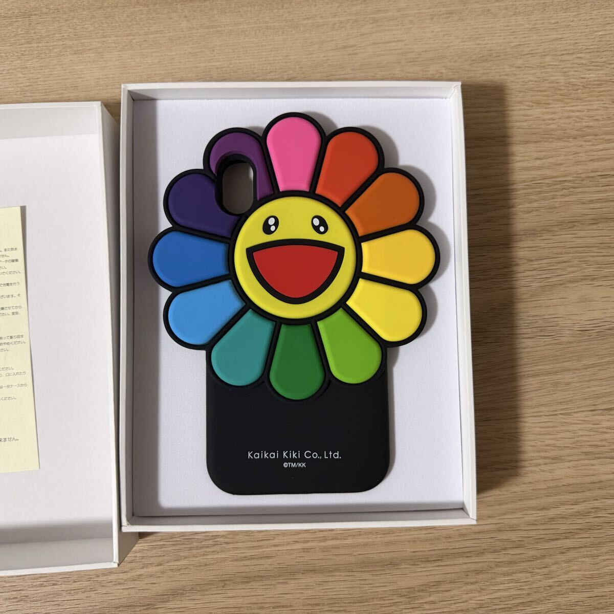 【新品未使用】ストラップ(鎖)付き iPhone XR用アイフォンケース 村上隆 フラワー柄。カイカイキキ MURAKAMI TAKASHI
