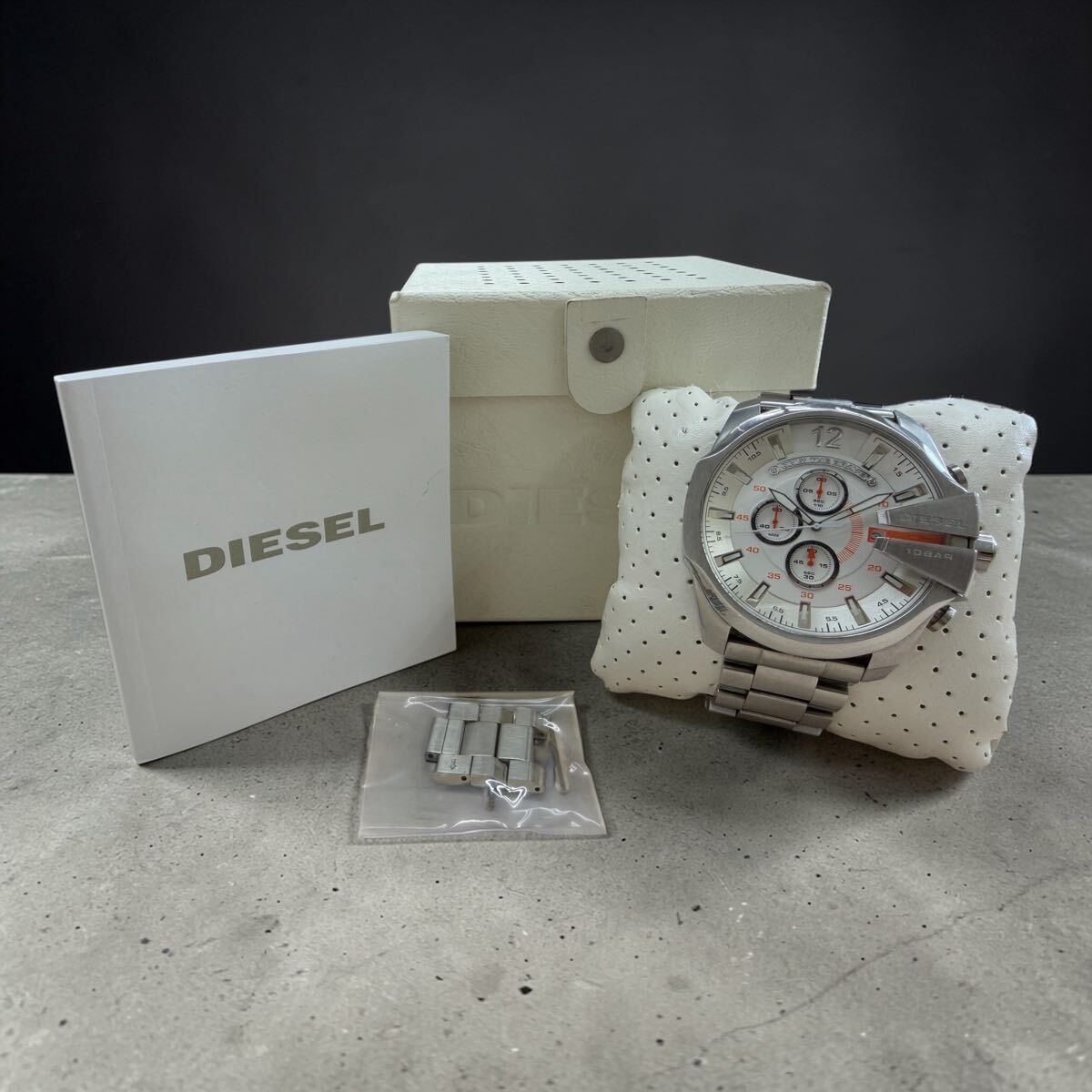 △k325B DIESEL ディーゼル 腕時計 MEGA CHIEF メガチーフ DZ4328 時計 メンズ 121502 クオーツ クロノグラフ クォーツ