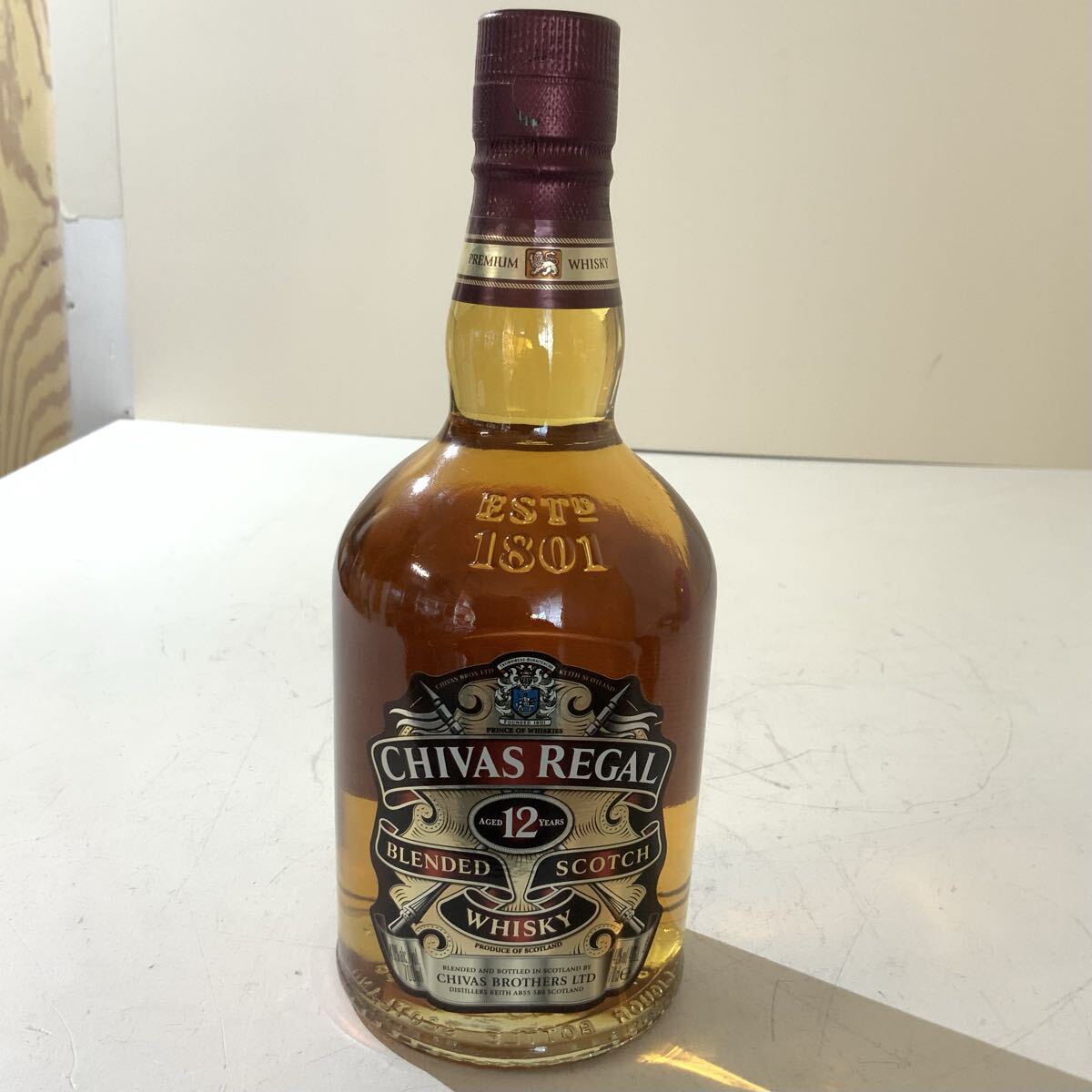 【未開栓】CHIVAS REGAL シーバスリーガル ブレンデッド スコッチ ウイスキー 12年 700ml 古酒 ヴィンテージ コレクション