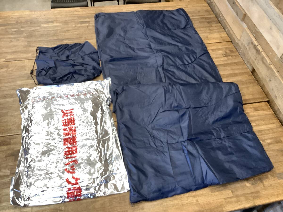 2604313 新品未使用　災害備蓄用パック 寝袋 寝具 アウトドア キャンプ 野宿 ソロキャン