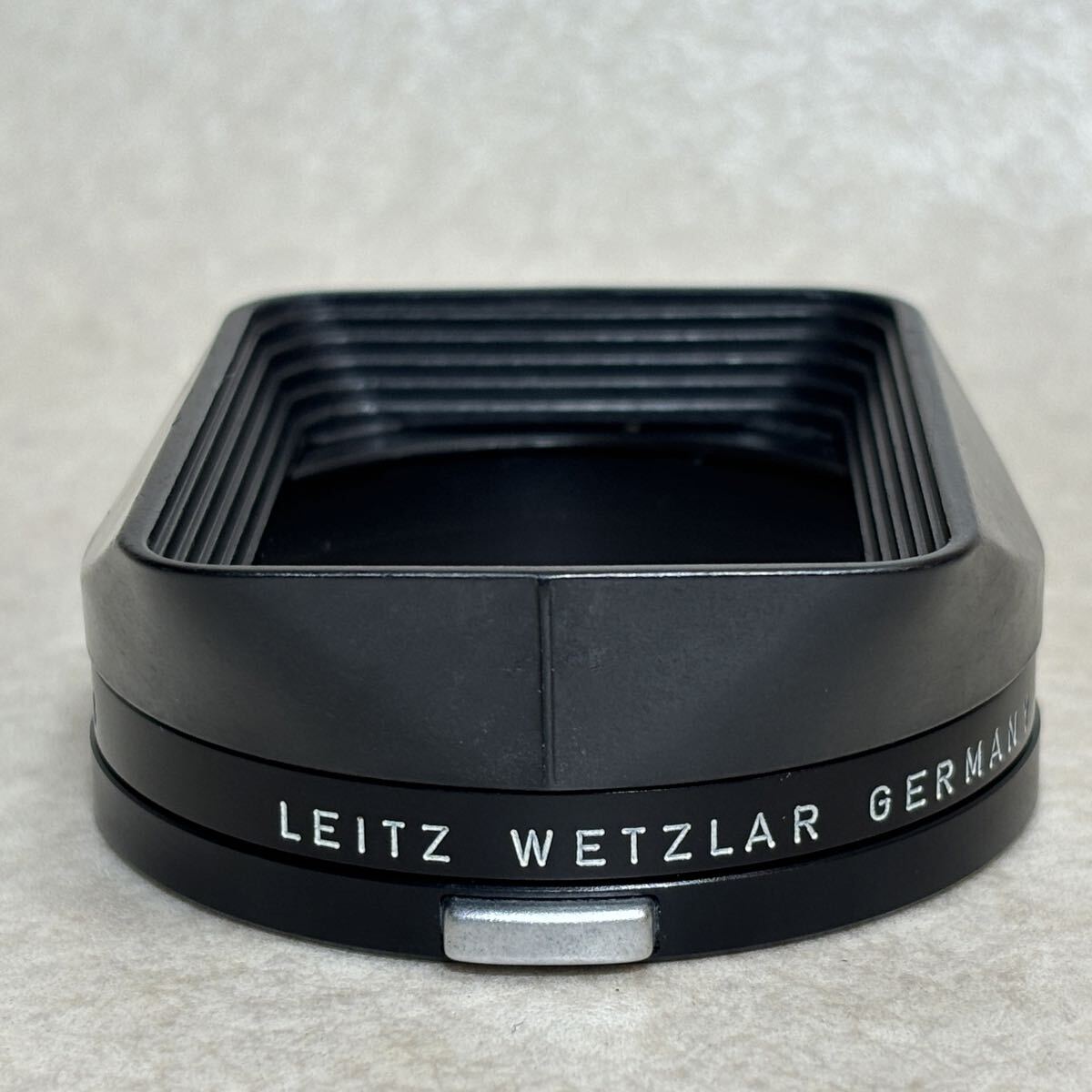 8 - 6 ）ライカ Leica WETZLAR GERMANY Leitz 12501 21mm F3.4 / 28mm F2.8用 レンズフード 