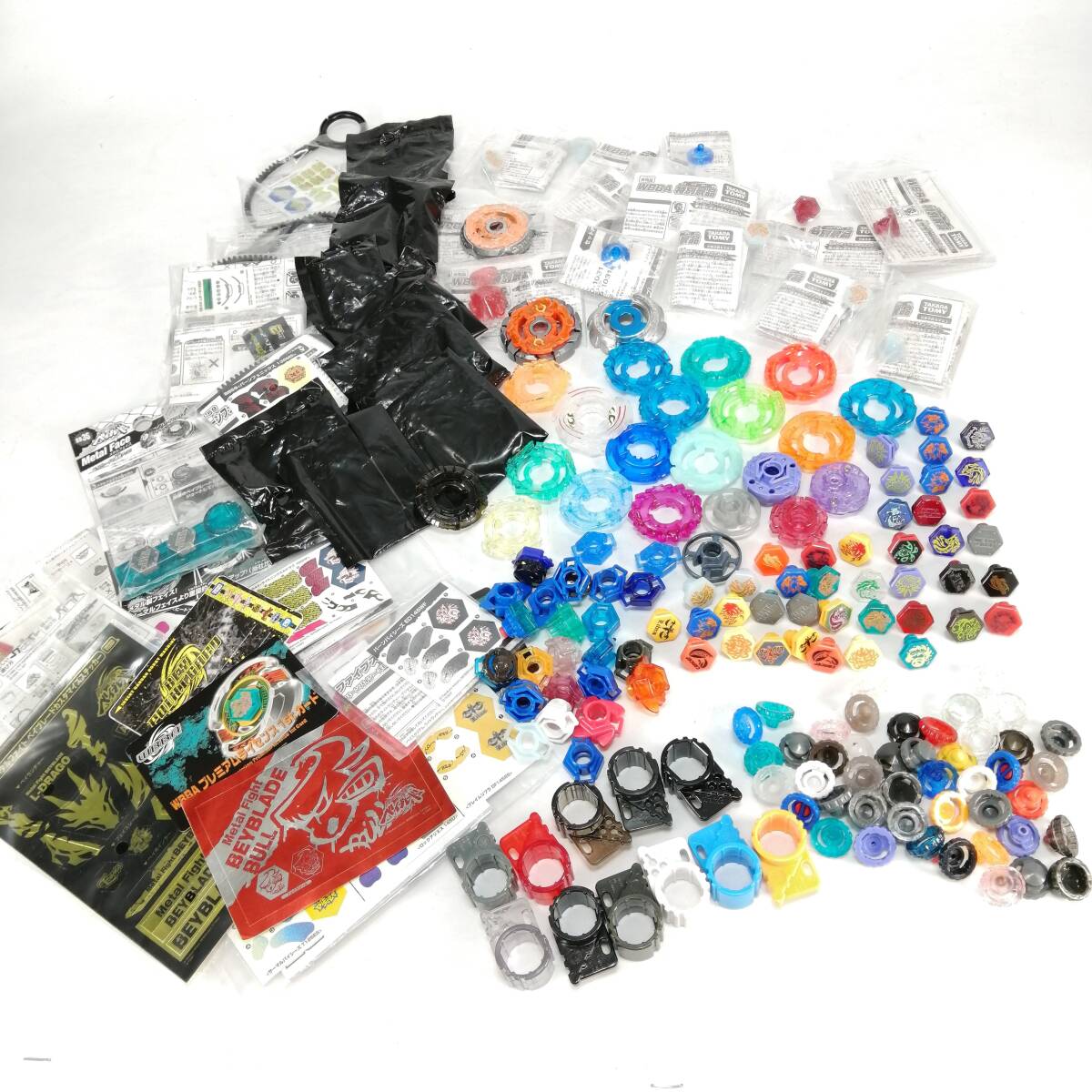 1スタ 大量 まとめ 引退品 メタルファイト ベイブレード パーツ ランチャー WBBA品 未使用品 入り 1円 