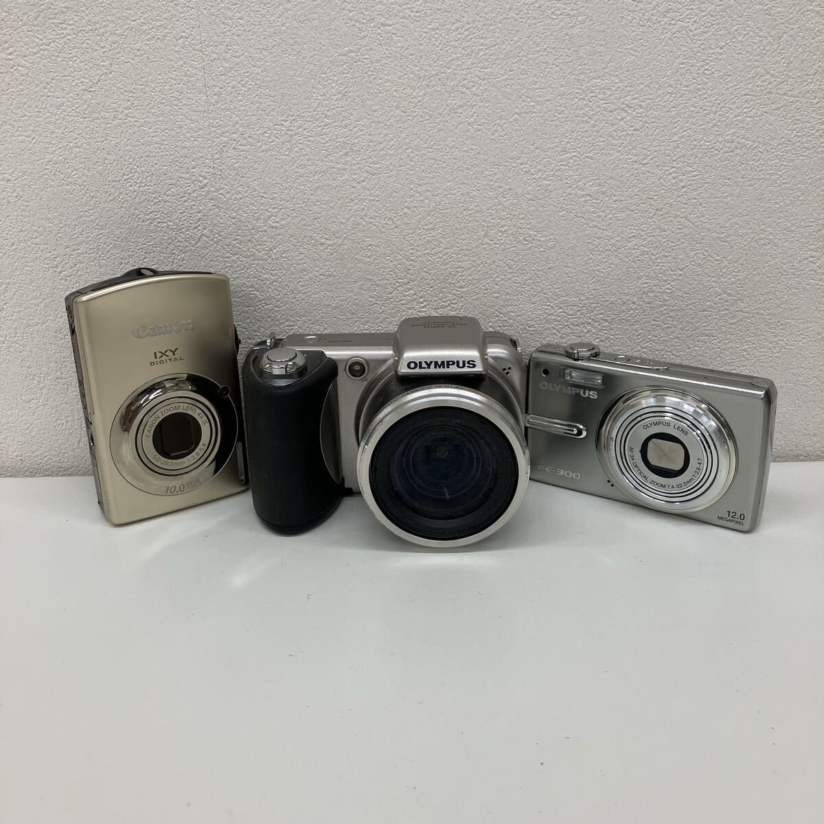 【Y1696-j】 カメラ デジカメ　3点 まとめ　OLYMPUS FE-300 SP-600UZ CANON IXY digital 920 IS デジタルカメラ コンパクト