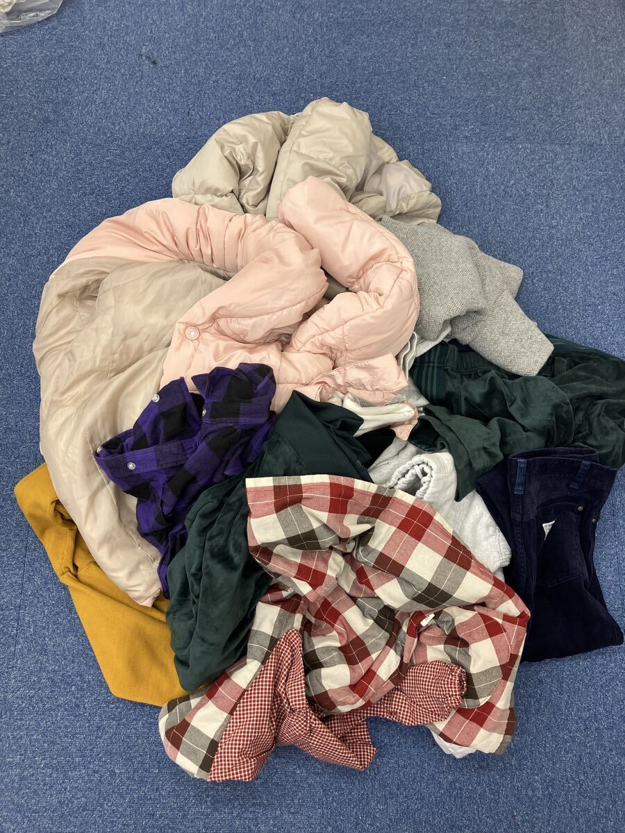 【Z1695-v】 トップス 古着 子供服 シャツ ボトムス スカート 半袖　長袖　ジーンズ ダンボール160サイズ 大量　いっぱい　レディース