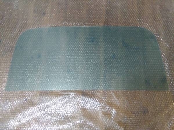 スバル360K111 リアウィンドウ　ブルーガラス風　スーパーデラックスに　ポリカ耐候性製 リアガラス 即決　送料込み