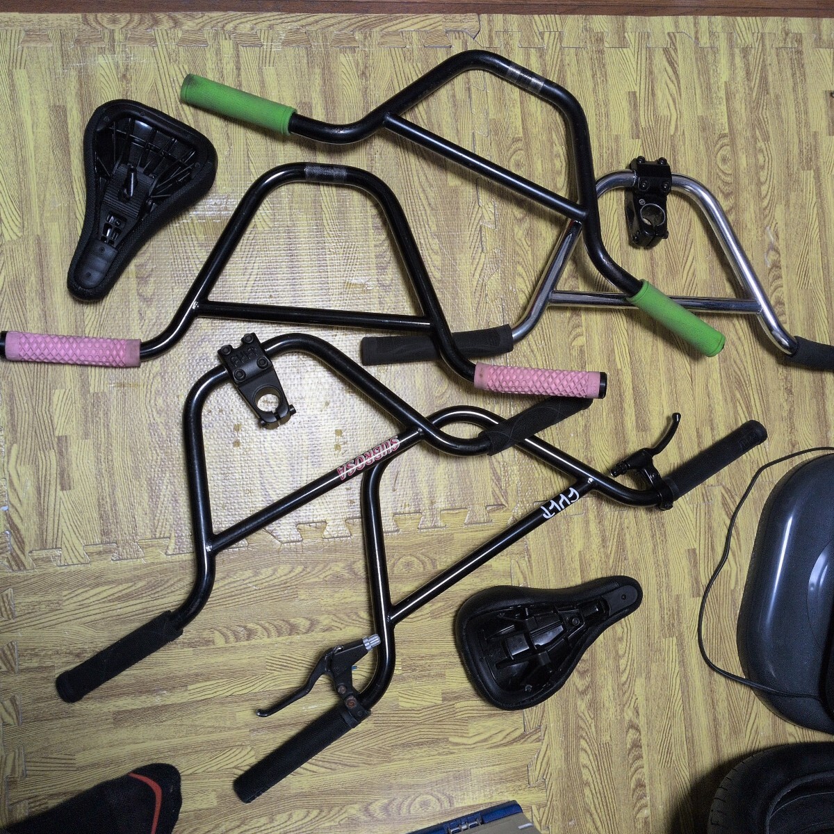 送料込み　まとめ売り　ハンドルバー BMX パーツ 自転車 ステム　サドル　セット　ジャンク扱い