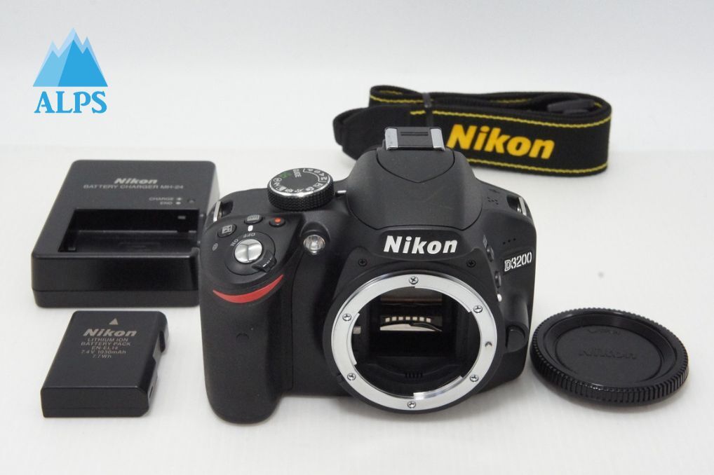 美品 Nikon ニコン D3200 ボディ デジタル一眼レフカメラ ブラック 260418w【アルプスカメラ】