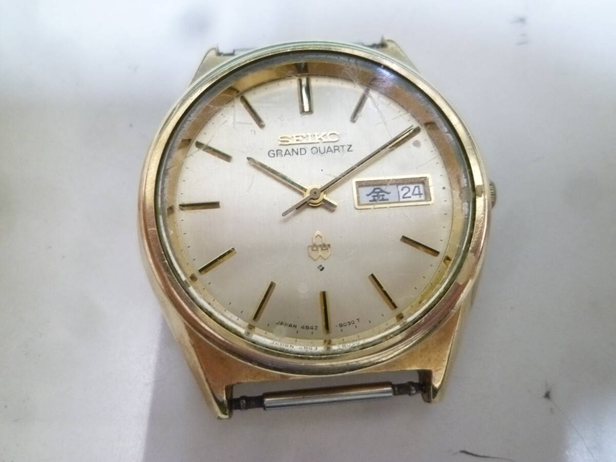 ＃44489 【中古品】 SEIKO GRAND QUARTZ セイコー グランド クォーツ 腕時計 ベルトなし デイデイト 4843-8040 CAP GOLD キャップゴールド