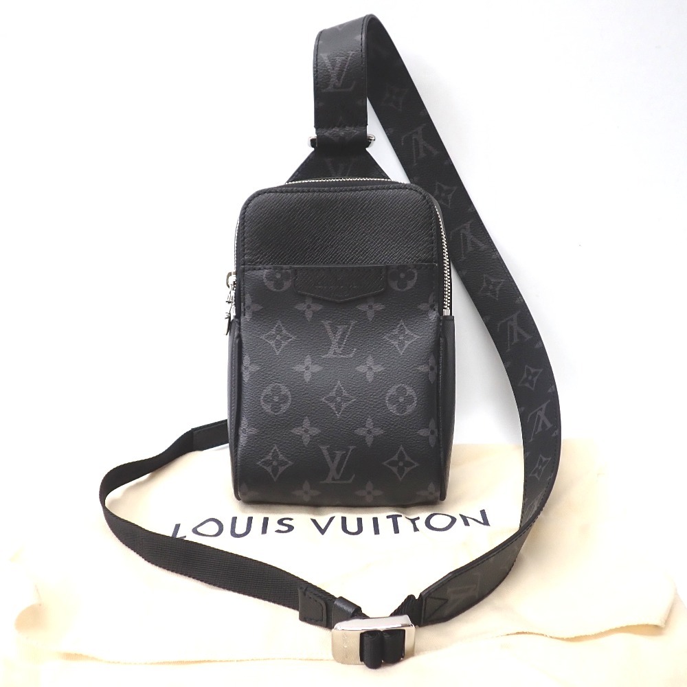 Ft642265 ルイ・ヴィトン ボディバッグ アウトドア スリングバッグ タイガラマ M30741 メンズ LOUIS VUITTON 中古