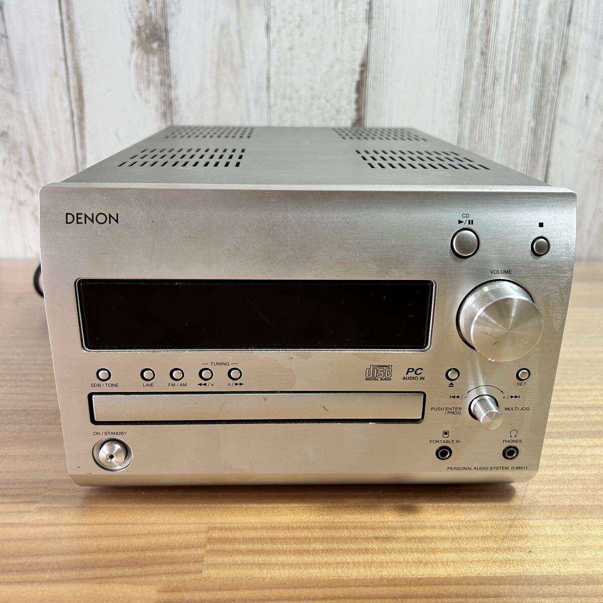 ☆ NN-0401あ120 DENON D-MX11 CDレシーバー 通電OK CD再生可 ジャンク扱い デノン コンポ 本体のみ デノン オーディオ ☆