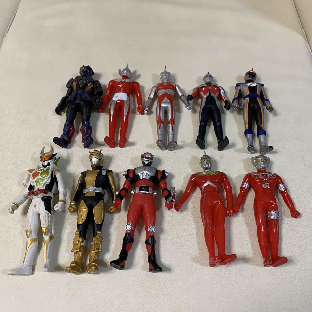 ☆IS-0330つ80 BANDAI バンダイ 仮面ライダー ウルトラマン ウルトラヒーローシリーズ フィギュア 円谷プロ 当時物 ソフビ まとめ売り☆