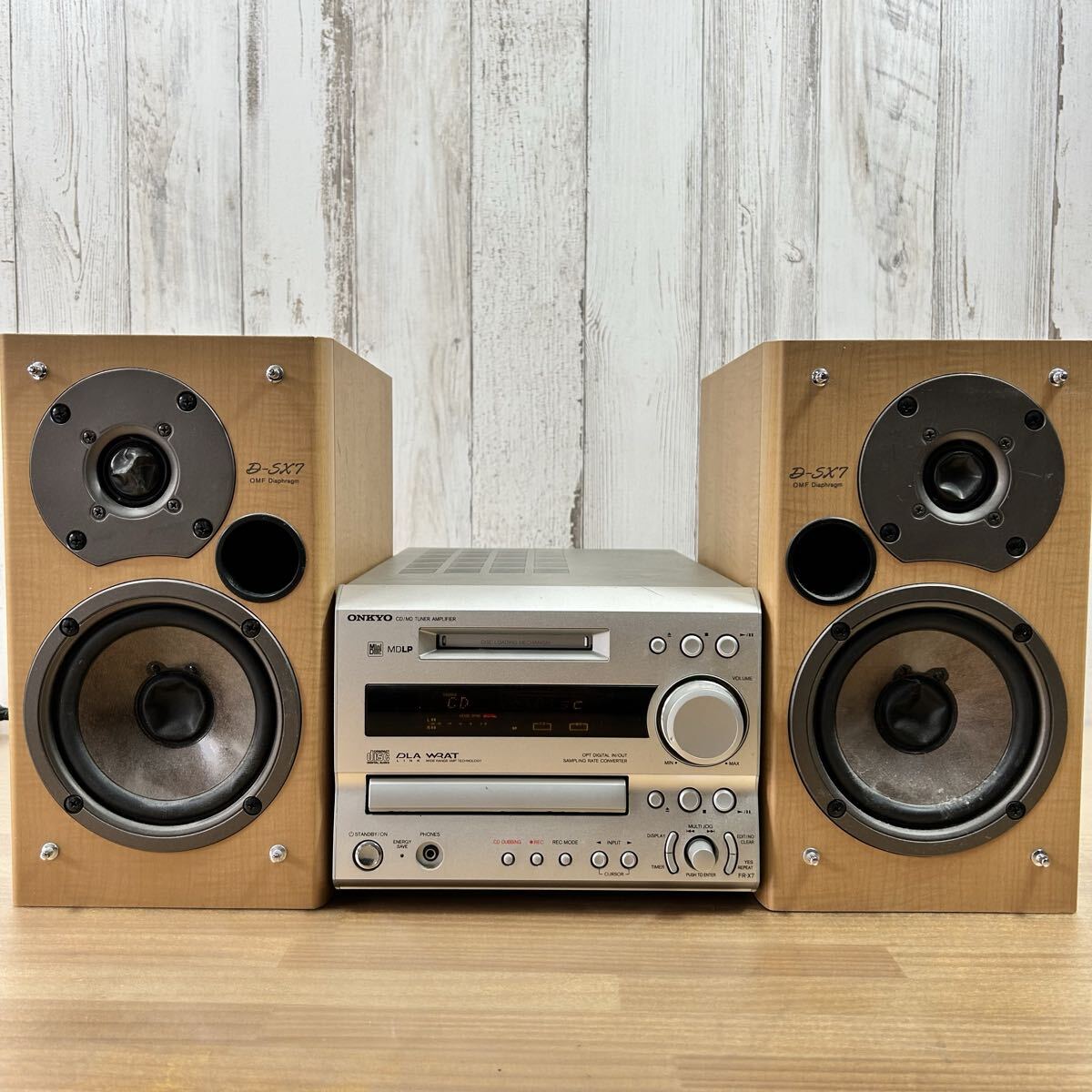 ☆ NN-0402く140 ONKYO FR-X7 CD MD コンポ D-SX7 スピーカー付 動作OK リモコンなし 一部難あり オンキョー システムコンポ オーディオ ☆