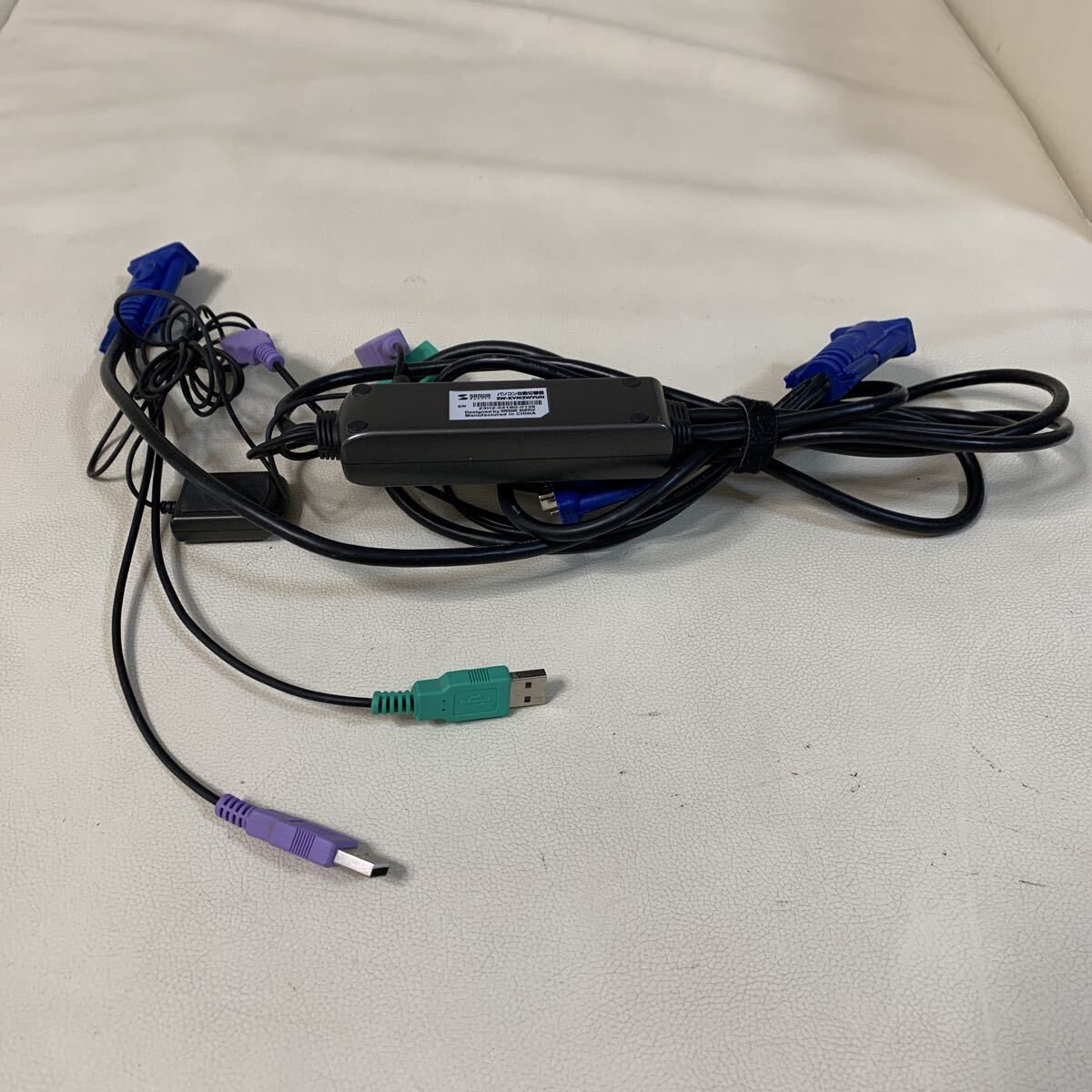 ☆IS-0403ぬ80 サンワサプライ パソコン自動切替器 SW-KVM2WVUN KVM CHANGER 動作未確認☆