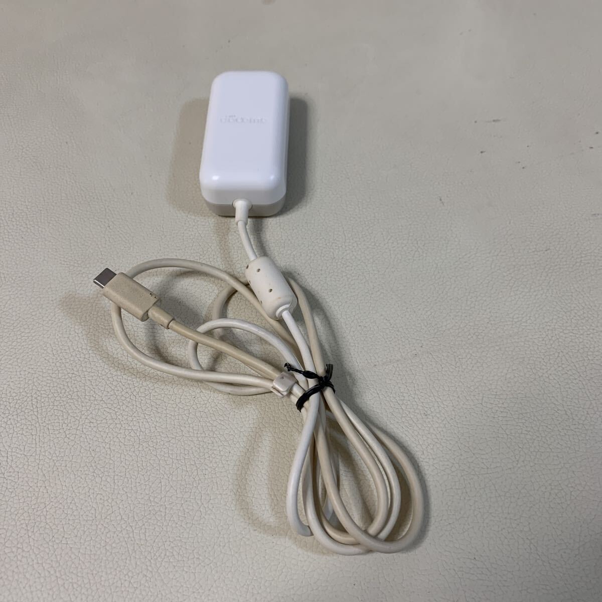 ☆IS-0403ほ60 docomo ドコモ ACアダプタ07 Type-C 充電器 動作確認済☆